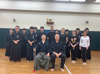2022.11.24近大留学生と交流会1